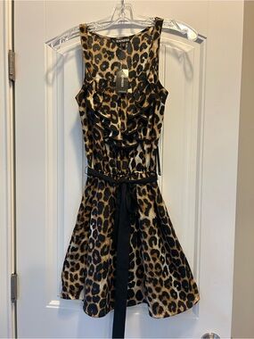 NWT Express Leopard Print Elastic Waist Dress with Black Waist Tie XS